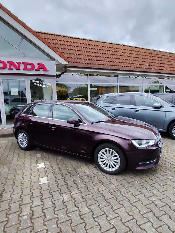 Audi A3 Sportback 1.4 TFSI S tronic Ambiente