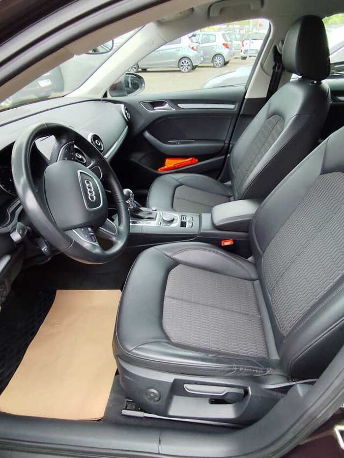Audi A3 Sportback 1.4 TFSI S tronic Ambiente