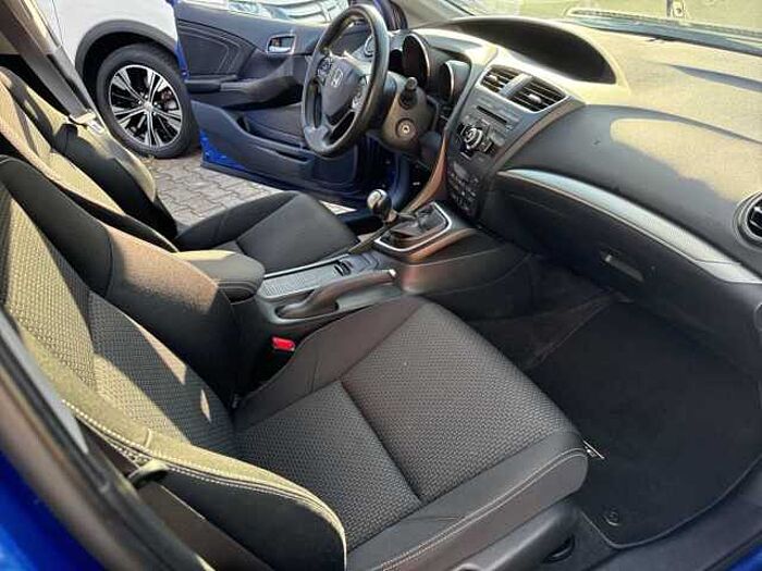 Honda Civic 1.4 i-VTEC Edition X