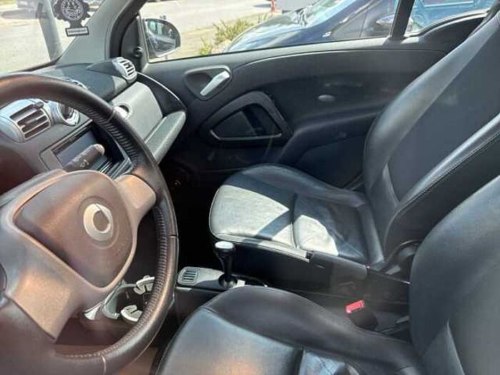 Smart smart fortwo coupe softouch passion
