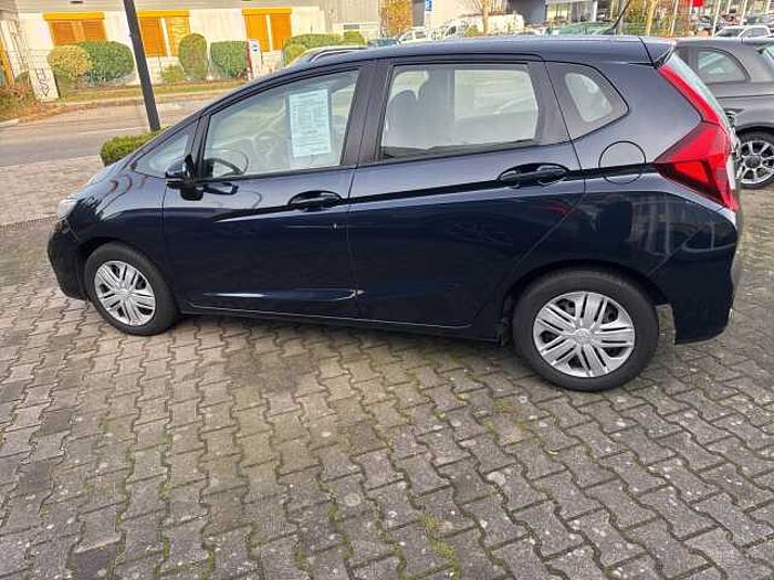 Honda Jazz 1.3 i-VTEC CVT Trend Allwetter