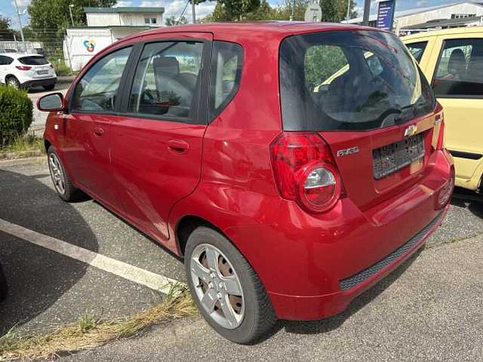 Chevrolet Aveo Fließheck 5-Türer 1.2 LS