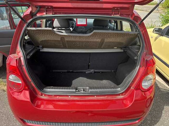 Chevrolet Aveo Fließheck 5-Türer 1.2 LS