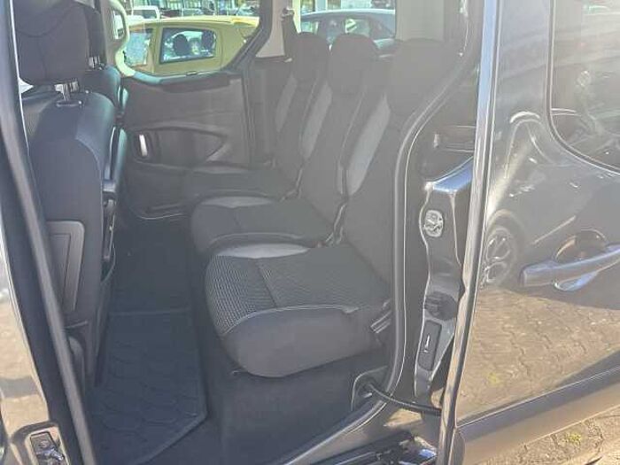 Peugeot Partner Tepee Diesel BlueHDi 120 Stop&Start Outdoor