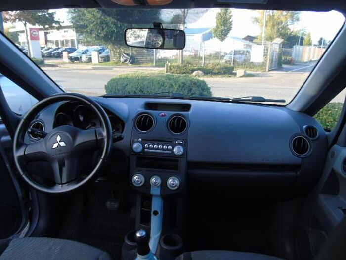 Mitsubishi Colt CZ3 Lim. 5-trg. 1.3 Motion, Klimaautomatik, 17' Aluräder, Nebel, usw. 17'