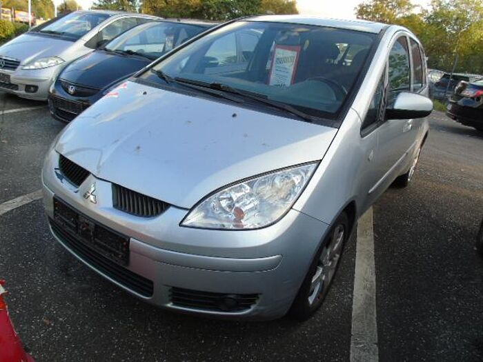 Mitsubishi Colt CZ3 Lim. 5-trg. 1.3 Motion, Klimaautomatik, 17' Aluräder, Nebel, usw. 17'